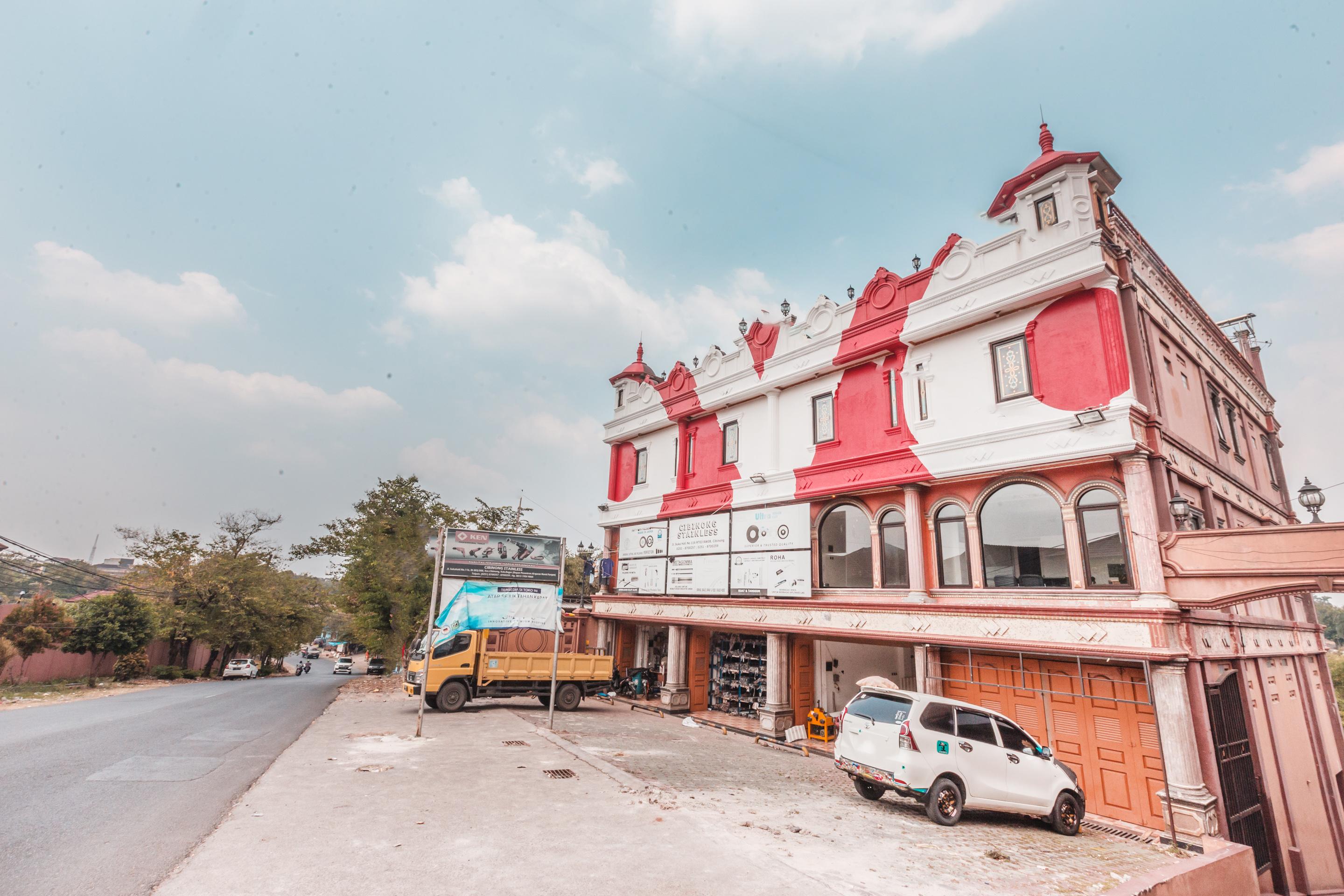Super Oyo 1640 Fallinda Hotel Bogor Exteriör bild